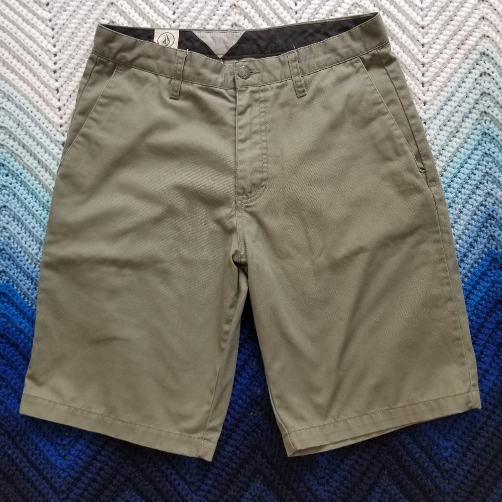 Olive Green CottonPoly Blend Size 30 Frickin Chino Short | Volcom